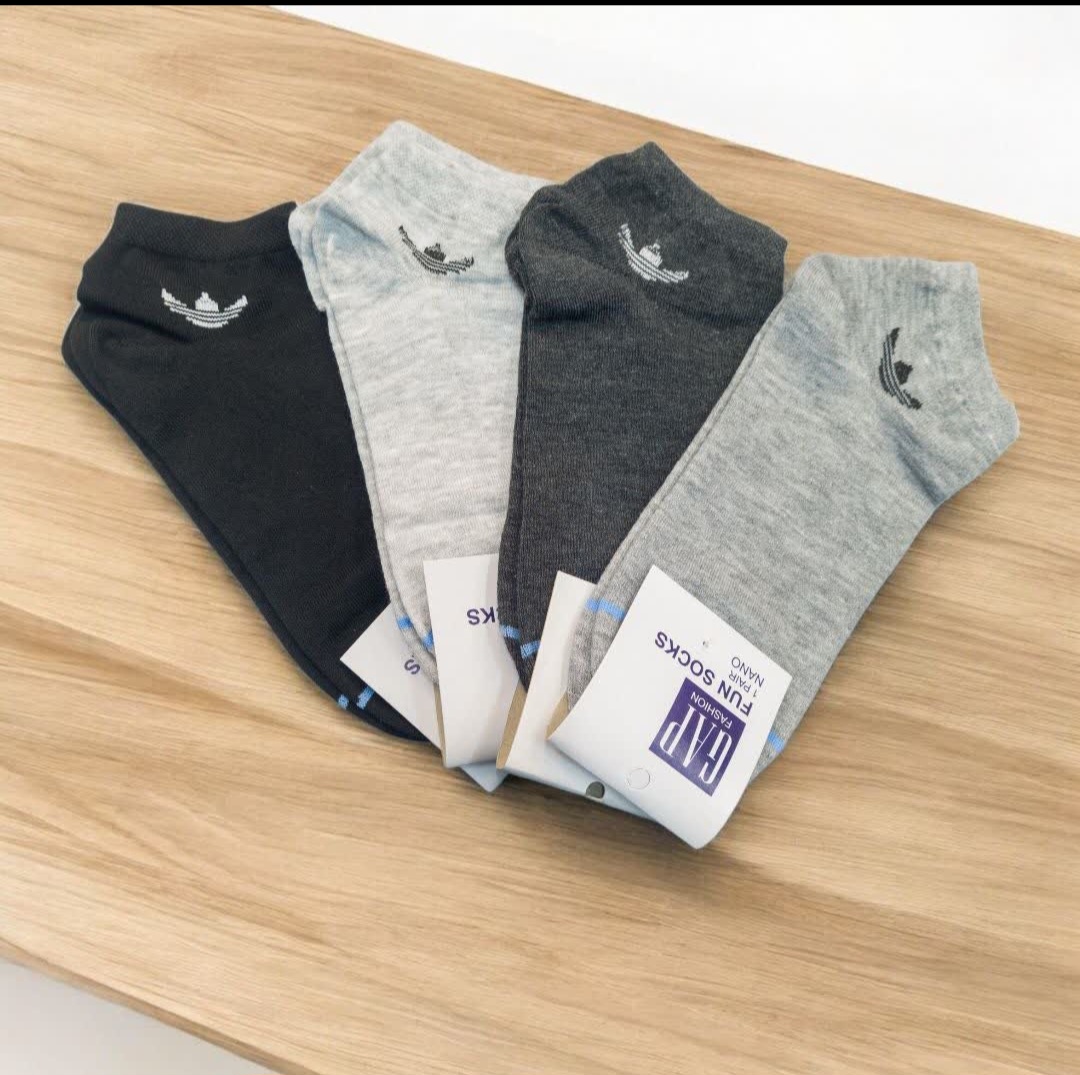 جوراب مچی اسپرت gap